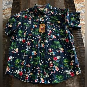 NWT Hawaiian Print Christmas Santa Short Sleeve Button Down Shirt Free Planet 2X